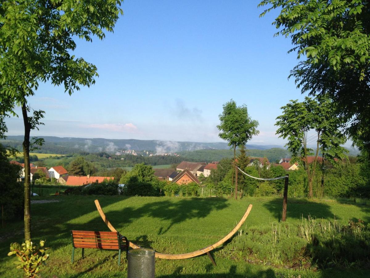 Orli Hnizdo At Chateau Novak Křivoklát Exterior foto
